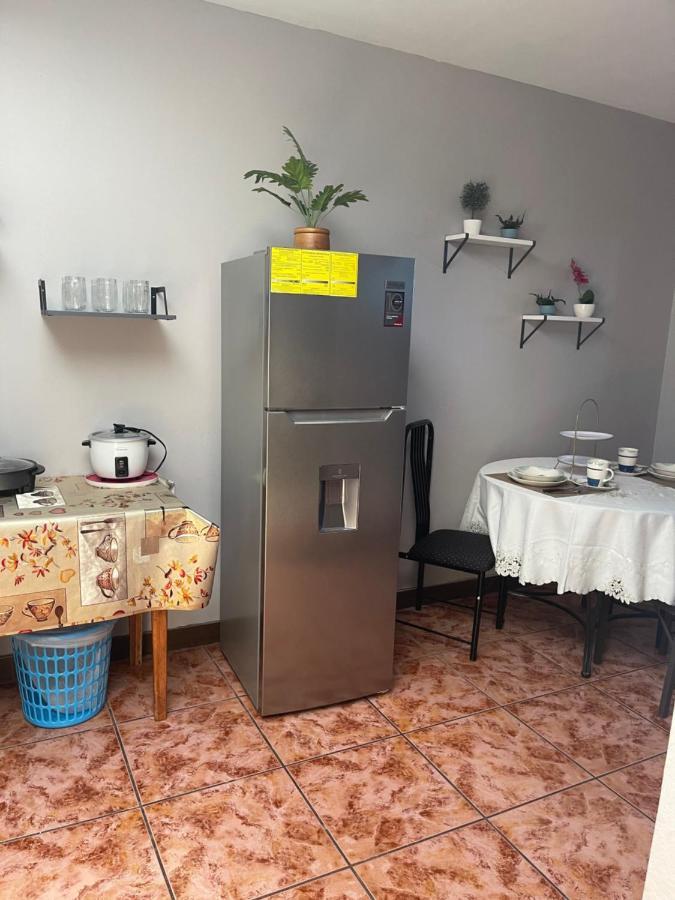 Relax In Downtown Alajuela 5 Min Near The Airport Apartment Ngoại thất bức ảnh