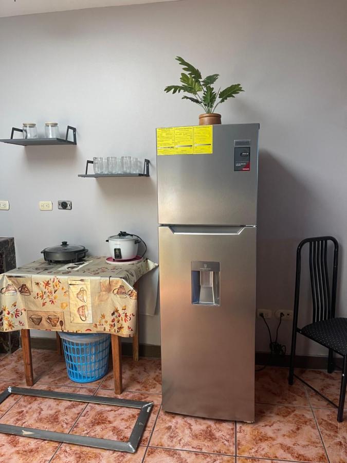 Relax In Downtown Alajuela 5 Min Near The Airport Apartment Ngoại thất bức ảnh
